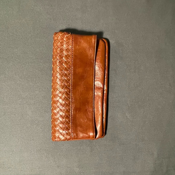 Kimchi Blue Clutch - Picture 1 of 13